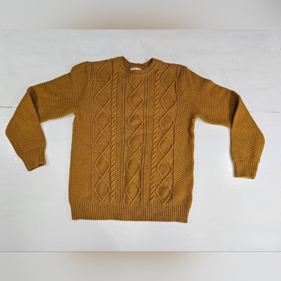 Old Navy gold cable knit sweater women's size medium - Picture 3 of 10